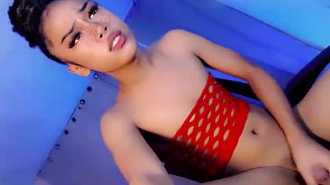 Snapshot of angel_grace18 chatting on June 2026 06:39:01 PM angel_grace18 online show from June 2026 06:39:01 PM