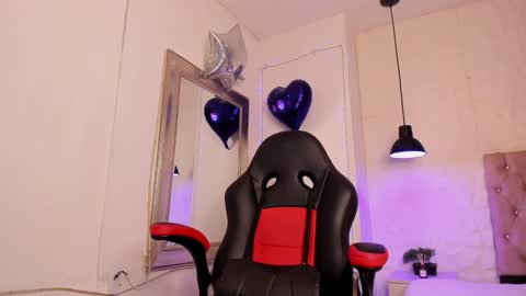 angel hardy online show from February 2025 12:14:02 PM