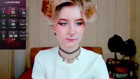 Angel Dust online show from November 2025 08:02:01 AM