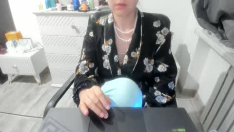 angel_lee__ online show from January 2025 04:27:01 PM