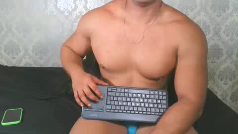 Snapshot of angel_lein chatting on February 2025 04:10:01 AM Angel Lein online show from February 2025 04:10:01 AM