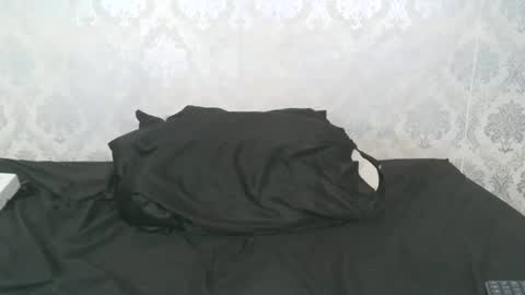 Snapshot of angel_lein chatting on February 2025 07:10:01 PM Angel Lein online show from February 2025 07:10:01 PM