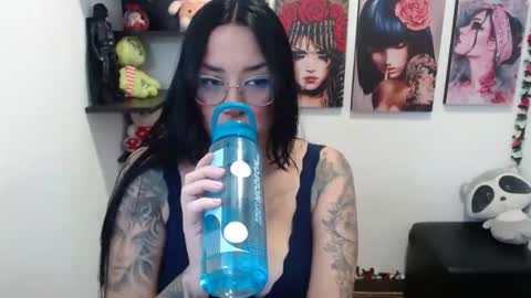 Angel online show from February 2025 11:34:01 PM