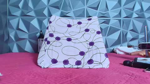 angel red77 online show from October 2025 07:58:02 PM