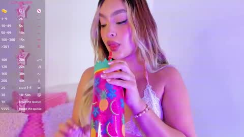 Snapshot of angel_rizzo_ chatting on March 2025 01:47:02 AM Angel    online show from March 2025 01:47:02 AM