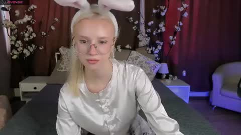 Snapshot of angel_tessa chatting on June 2026 06:11:02 AM Angelica online show from June 2026 06:11:02 AM