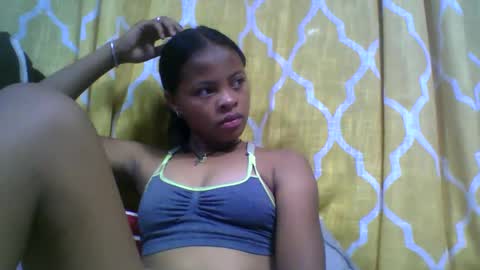 Snapshot of angela166093 chatting on November 2025 06:10:01 PM angela166093 online show from November 2025 06:10:01 PM