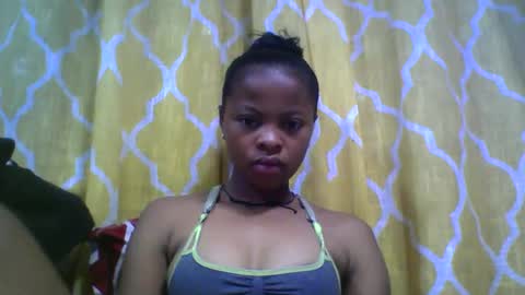 Snapshot of angela166093 chatting on December 2025 02:38:01 AM angela166093 online show from December 2025 02:38:01 AM