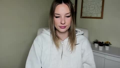 Angela online show from January 2026 09:24:02 AM