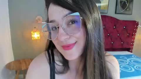 angela_nix online show from February 2026 07:53:02 PM