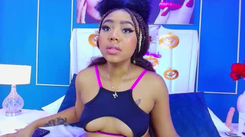 Angela Roberts online show from October 2025 04:27:01 AM