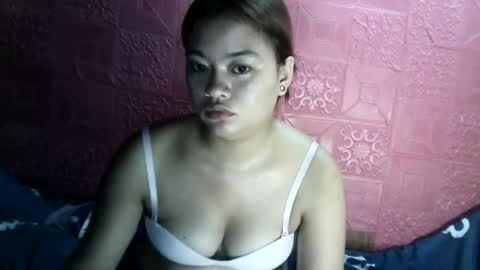 Snapshot of angela_rose12345 chatting on June 2026 10:51:01 AM angela_rose12345 online show from June 2026 10:51:01 AM