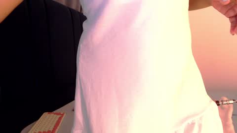 Snapshot of angela_santana_ chatting on February 2025 12:08:02 AM Angela online show from February 2025 12:08:02 AM