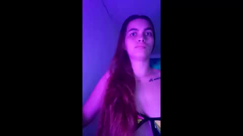 Snapshot of angela_sexxx chatting on May 2026 11:17:01 AM angela_sexxx online show from May 2026 11:17:01 AM