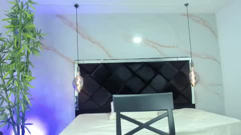 ANGELA online show from October 2025 12:13:02 PM