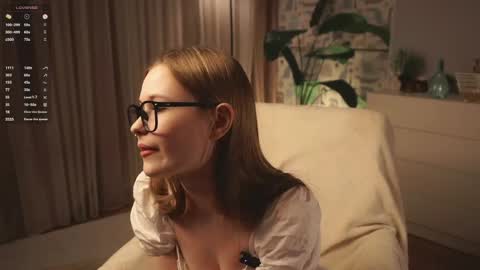 Mary online show from April 2026 01:41:01 PM