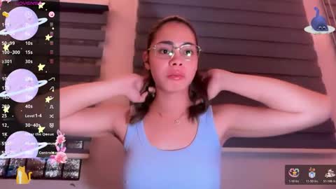 Snapshot of angelabigcock10 chatting on November 2025 08:00:01 PM Jamie online show from November 2025 08:00:01 PM