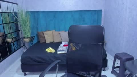 Angela online show from July 2026 03:33:01 AM