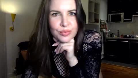 Angela online show from January 2025 07:58:02 PM