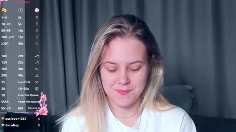 Darsi Anty online show from November 2025 01:10:01 PM