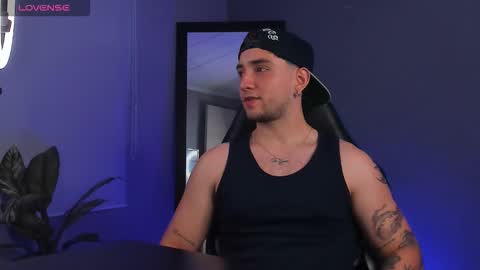 angelbell19 online show from March 2026 08:37:02 PM