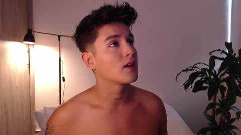 Angel online show from December 2024 08:09:01 PM