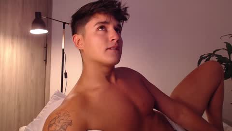 Angel online show from December 2024 10:28:01 PM