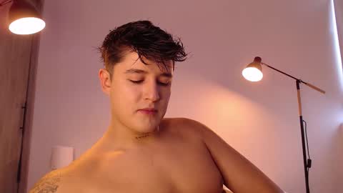 Angel online show from December 2025 03:41:02 PM