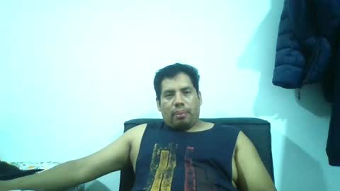 Snapshot of angeldavid90 chatting on May 2026 12:40:02 AM angeldavid90 online show from May 2026 12:40:02 AM