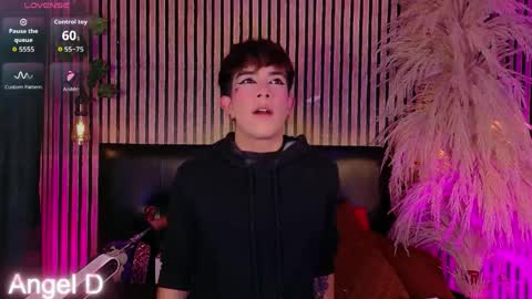 Angel dust online show from April 2026 03:31:02 AM