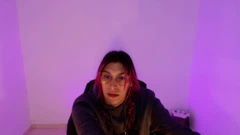 angele online show from February 2026 08:35:02 PM