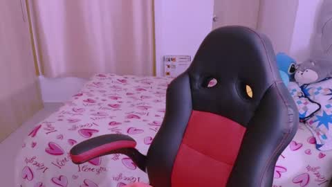 anastasia online show from January 2025 09:57:01 PM