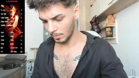 Frankie  online show from October 2025 11:07:01 AM