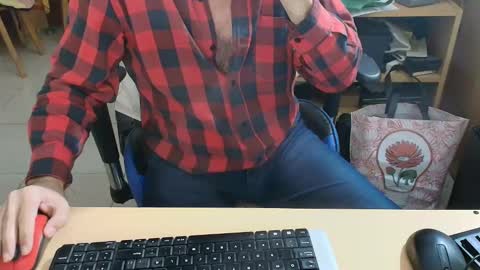 Snapshot of angelgarcia269 chatting on May 2026 12:18:01 AM angelgarcia269 online show from May 2026 12:18:01 AM