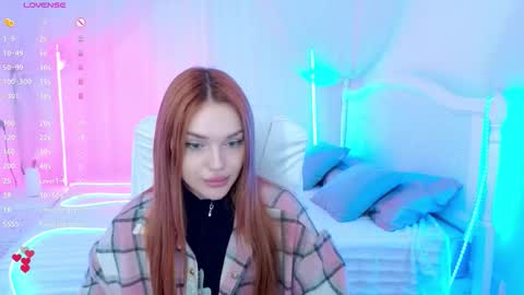 Ksenia online show from September 2025 08:38:01 AM