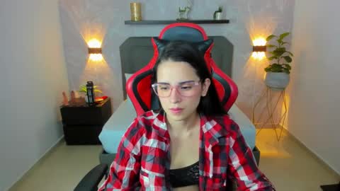 A N G E L I C A online show from January 2025 12:11:02 PM