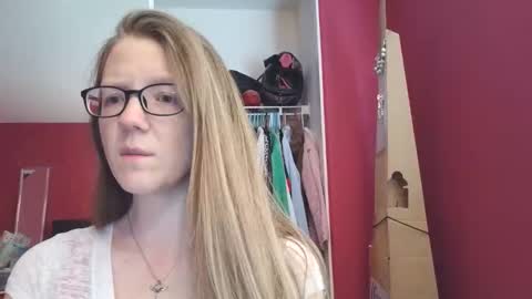 AngelicAngel online show from April 2026 04:51:01 PM