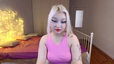 Snapshot of angelicaya chatting on November 2025 03:09:02 AM Your angelic Aya online show from November 2025 03:09:02 AM