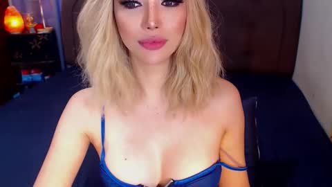 MS. AMALIA online show from March 2026 04:07:01 AM