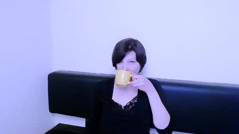 Angelina online show from January 2025 07:46:02 AM