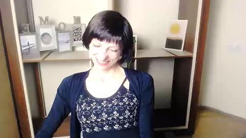 Angelina online show from September 2025 06:25:02 AM