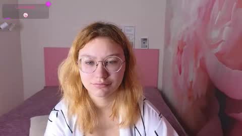 AngelinaLow online show from February 2026 06:34:02 AM