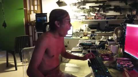 Angel online show from September 2025 03:45:02 PM