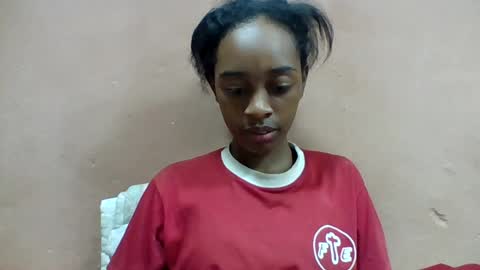 angeline221173 online show from July 2026 06:28:01 PM