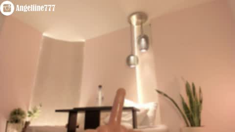 Angeline  online show from February 2026 01:12:02 PM