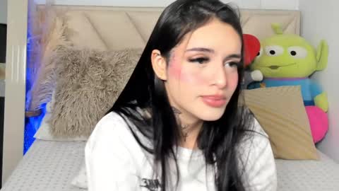 Angeline Smith  online show from March 2025 01:46:01 AM