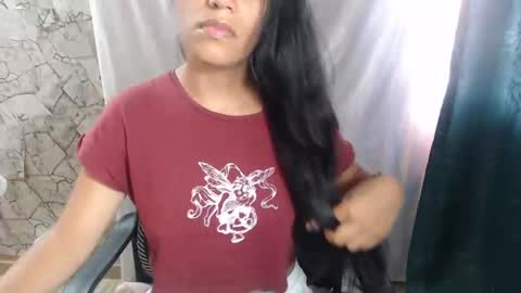 angela online show from November 2025 01:33:02 PM