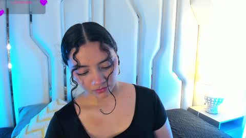Snapshot of angelitafrodita chatting on May 2026 09:17:02 AM A F R O D I T A online show from May 2026 09:17:02 AM
