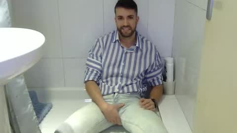 angell102890 online show from November 2025 10:29:01 AM