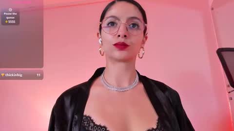 Angel online show from February 2025 07:39:01 PM